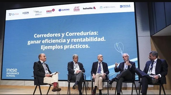 Euroins Spain sponsor to the INESE magazine conference